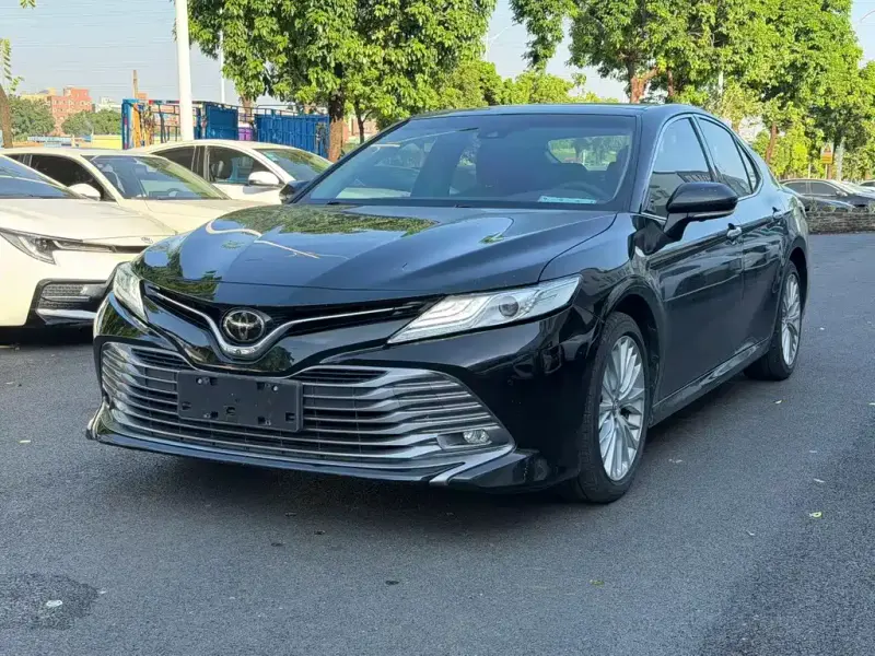 Toyota Camry, 2019