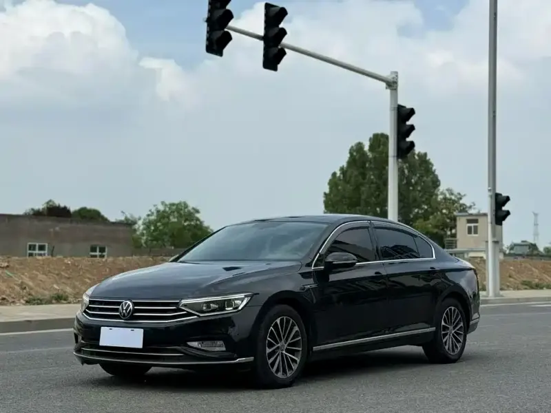 Volkswagen Magotan, 2021