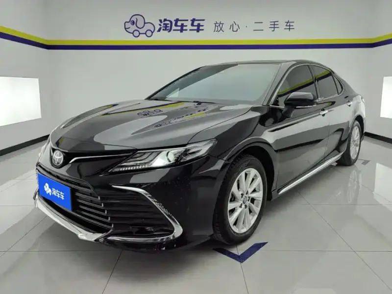 Toyota Camry, 2023