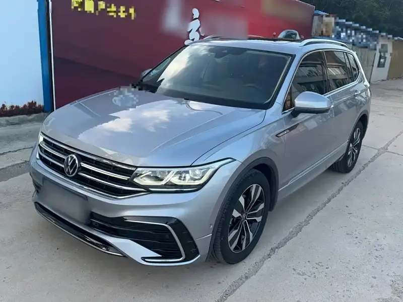 Volkswagen Tiguan L, 2022