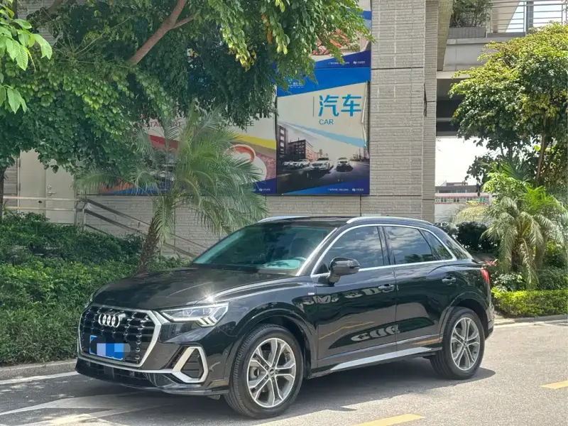 Audi Q3, 2021