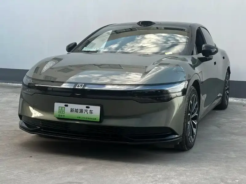 Zeekr 007, 2024