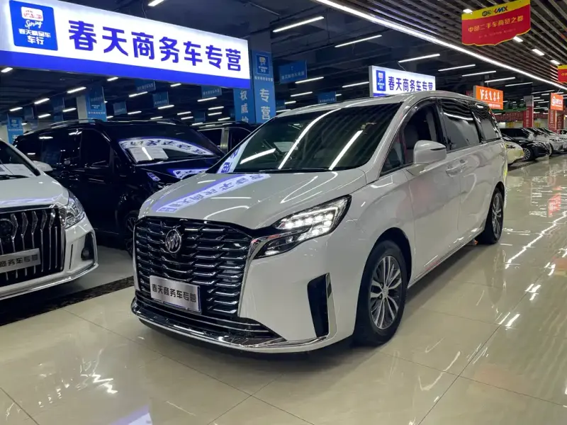 Buick GL8, 2022