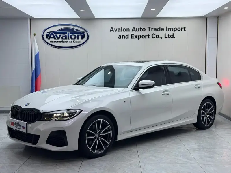 BMW 3 Series, 2022