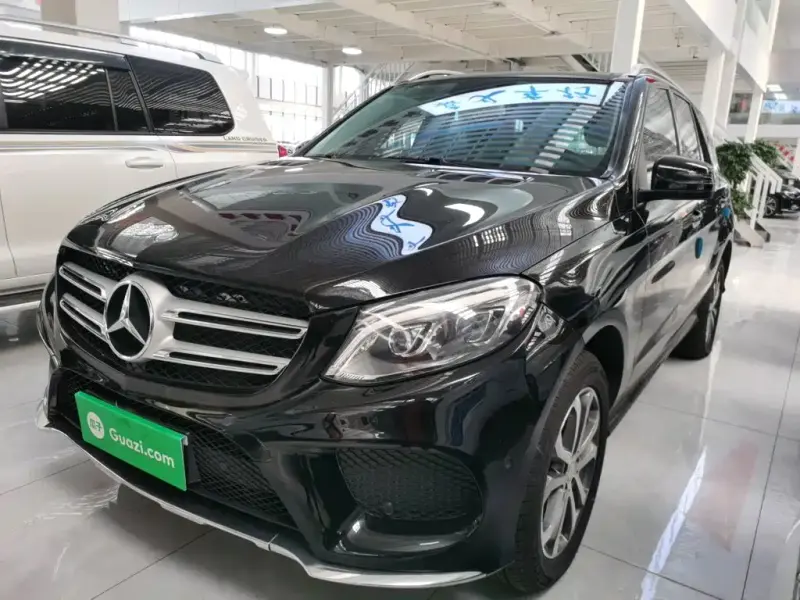 Mercedes-Benz GLE( ), 2017