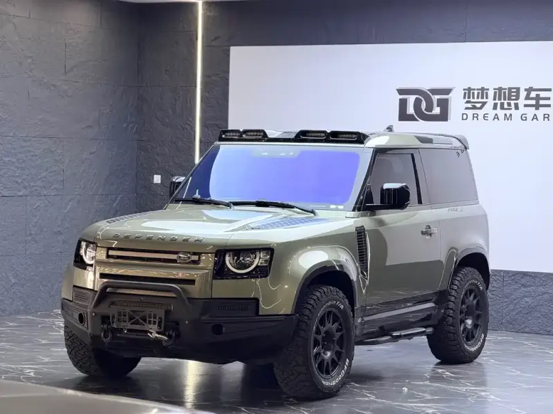 Land Rover Defender, 2021