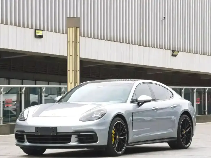 Porsche Panamera, 2020