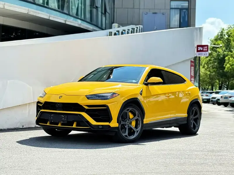 Lamborghini Urus, 2023