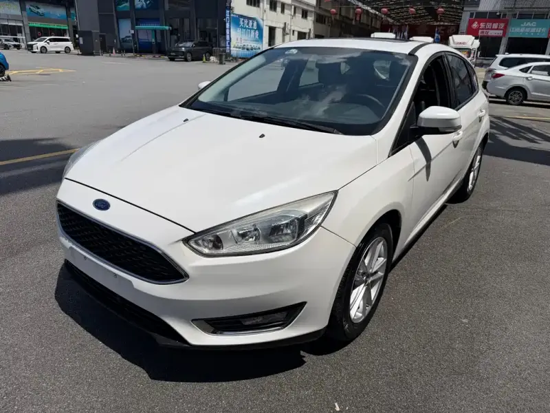 Ford Focus, 2015
