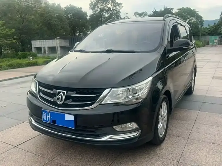Baojun 730, 2017