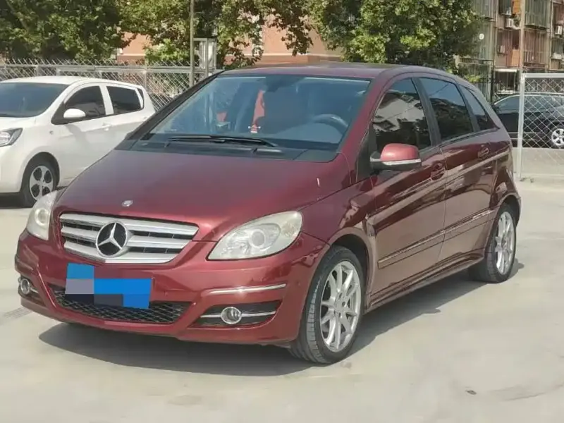 Mercedes-Benz B-Class, 2011