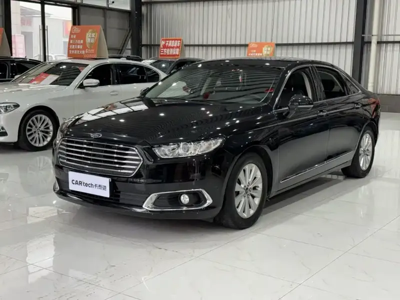 Ford Taurus, 2016