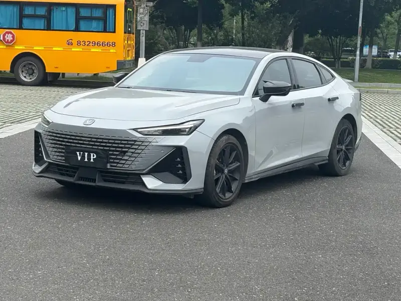 Changan UNI-V, 2022