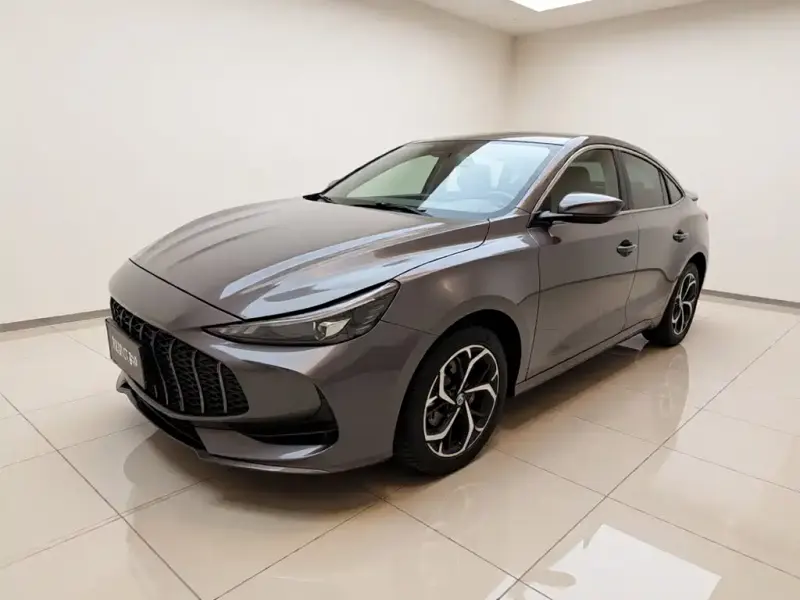 MG MG5, 2025