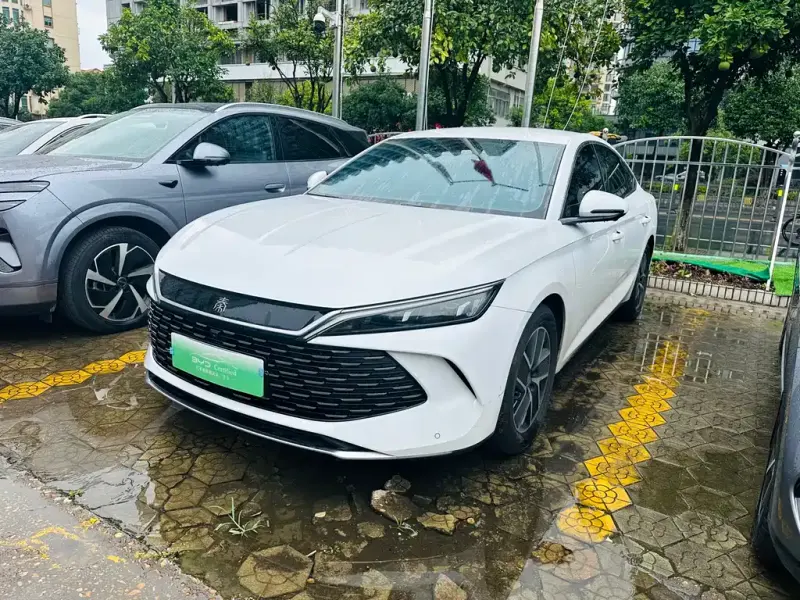 BYD Qin L, 2025