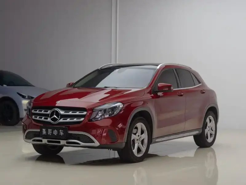 Mercedes-Benz GLA, 2018