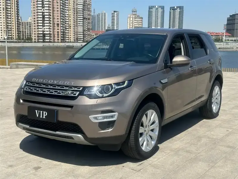 Land Rover Discovery Sport, 2015