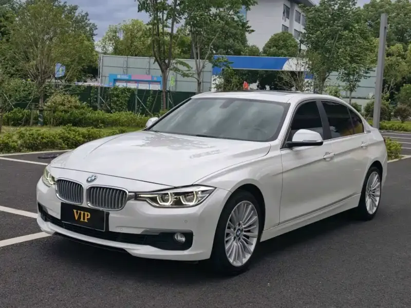 BMW 3 Series, 2018