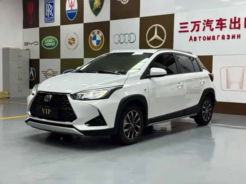 Toyota Yaris L, 2023