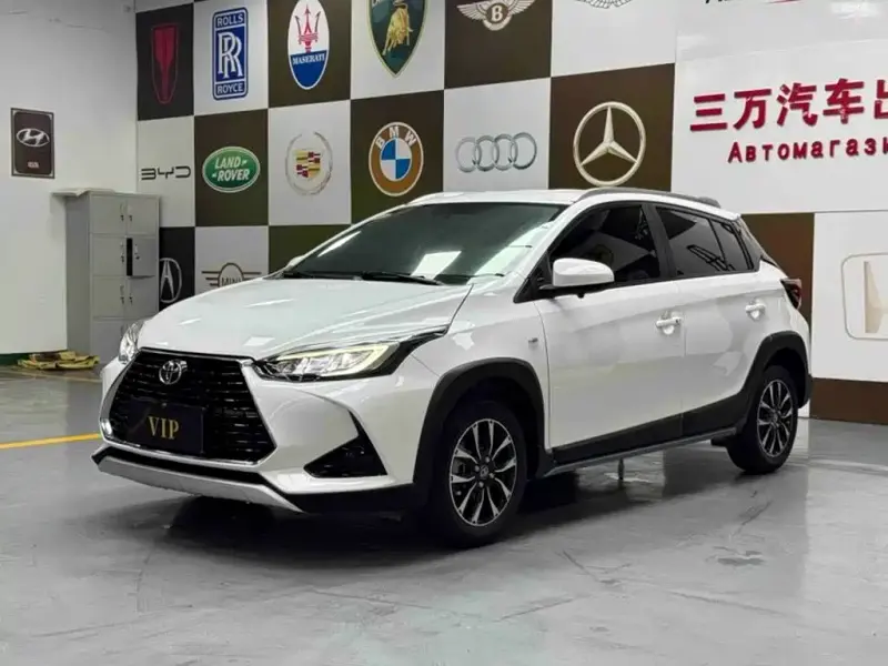 Toyota Yaris L, 2023