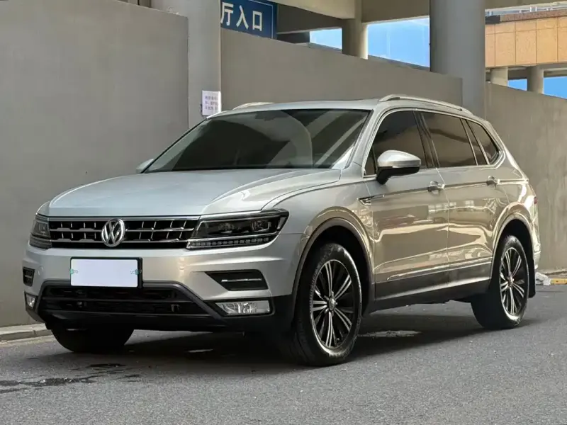 Volkswagen Tiguan L, 2018