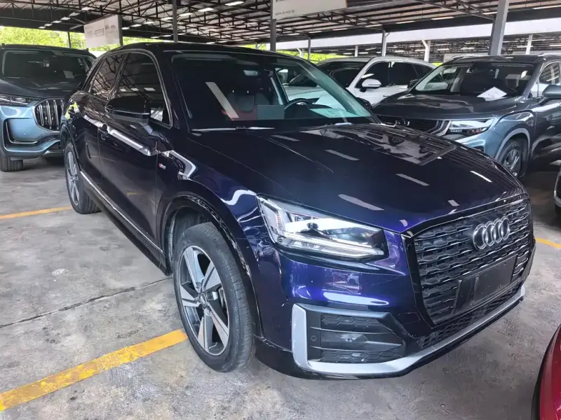 Audi Q2L, 2020