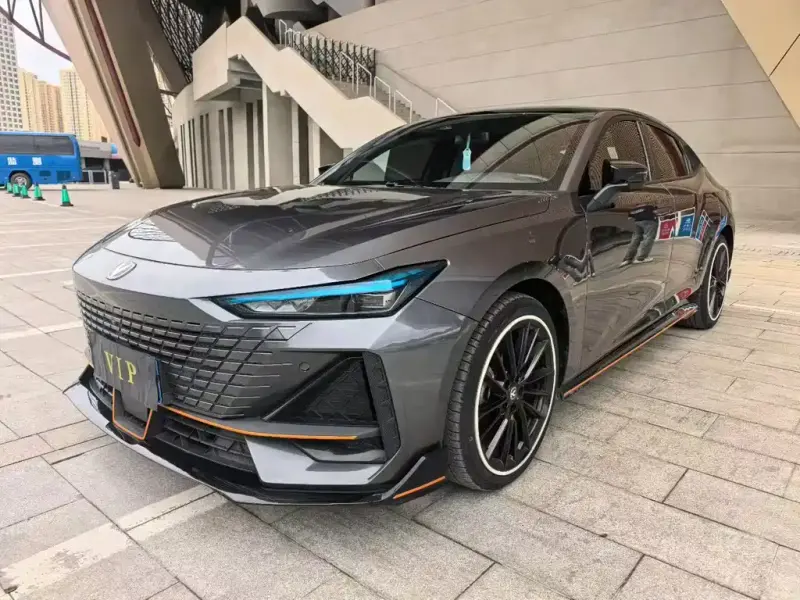 Changan UNI-V, 2023