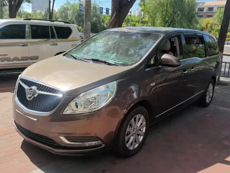 Buick GL8, 2019