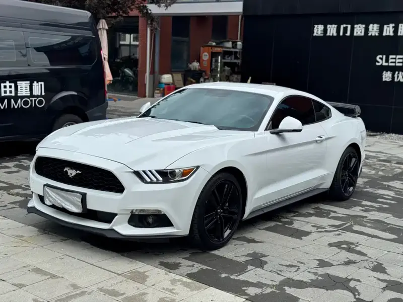 Ford Mustang, 2016