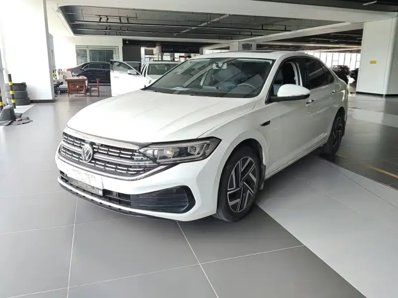 Volkswagen Sagitar, 2023