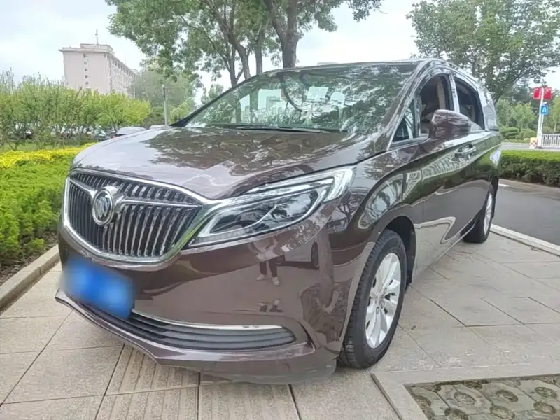 Buick GL8, 2017