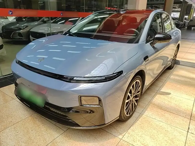 Leapmotor B01, 2025