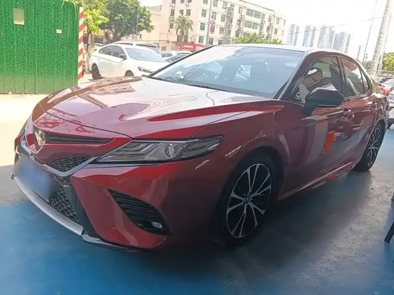 Toyota Camry, 2020