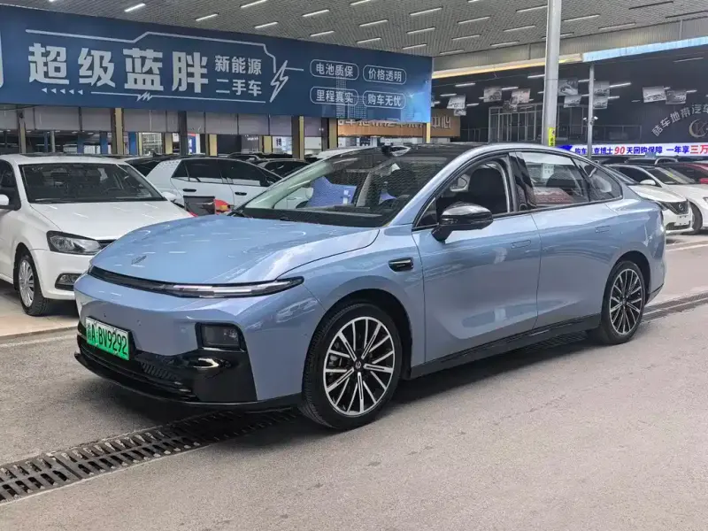 Leapmotor B01, 2025