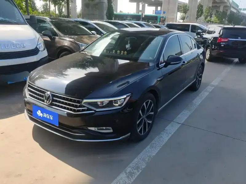 Volkswagen Magotan, 2021