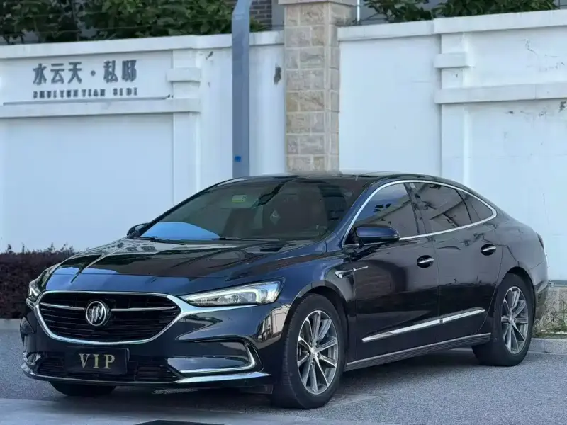 Buick LaCrosse, 2022