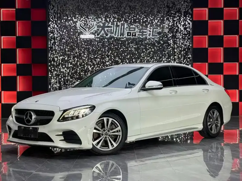 Mercedes-Benz C-Class, 2020