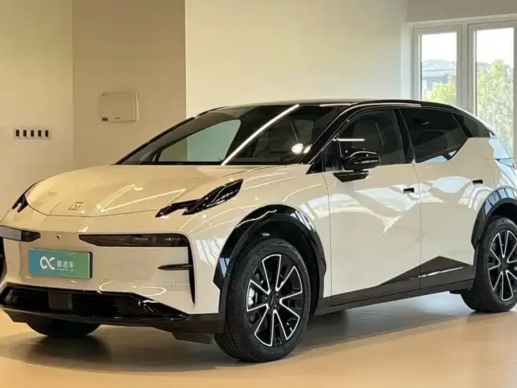 Zeekr X, 2025