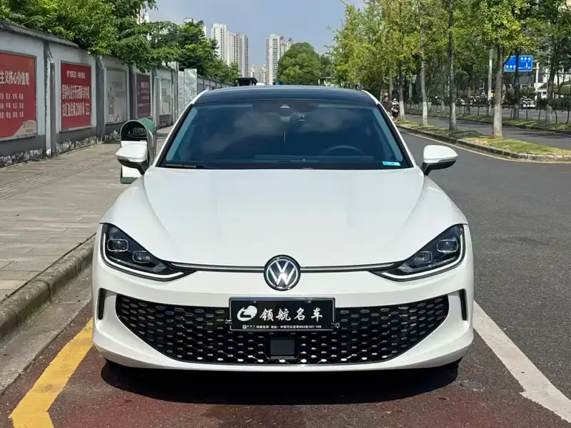 Volkswagen Lamando, 2023