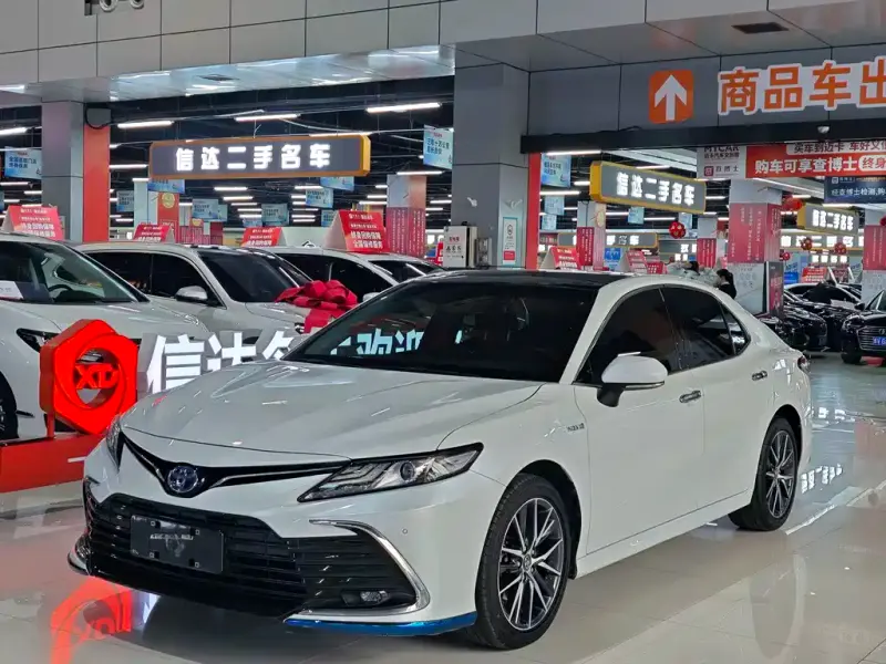 Toyota Camry, 2022