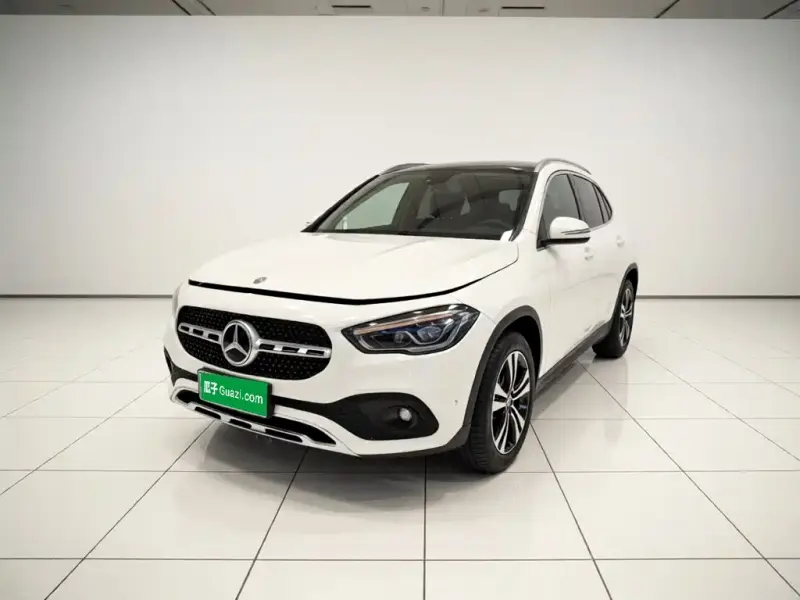 Mercedes-Benz GLA, 2021