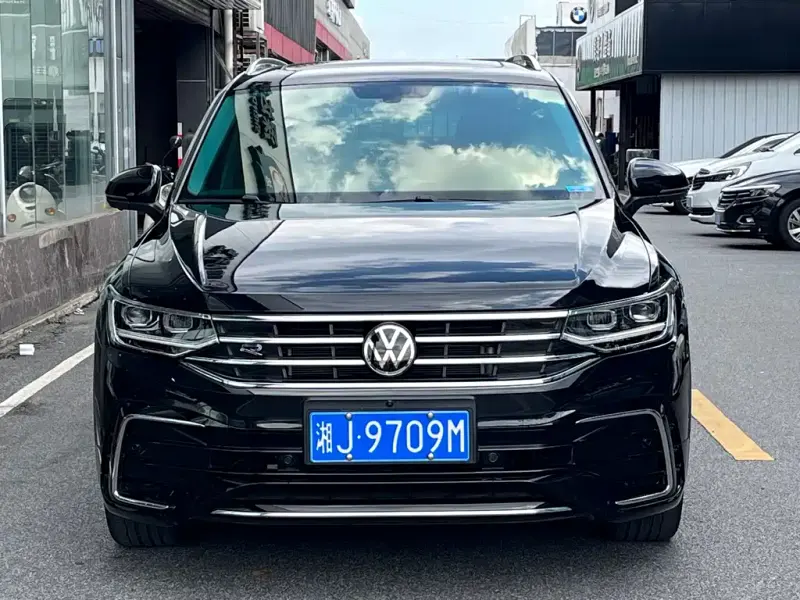 Volkswagen Tiguan L, 2024