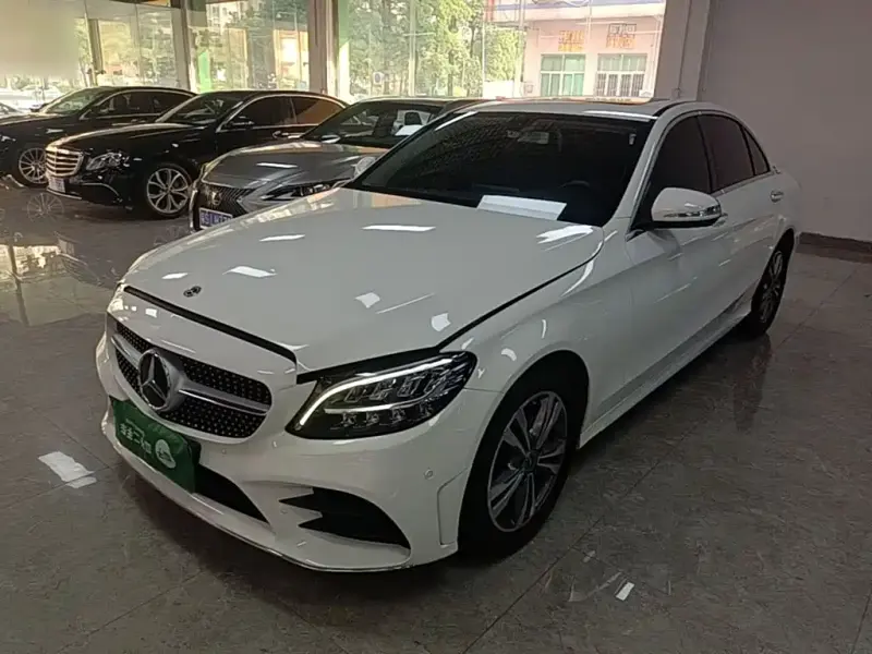 Mercedes-Benz C-Class, 2020