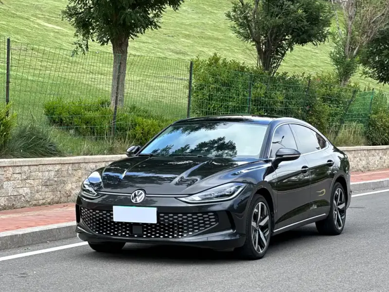 Volkswagen Lamando, 2023