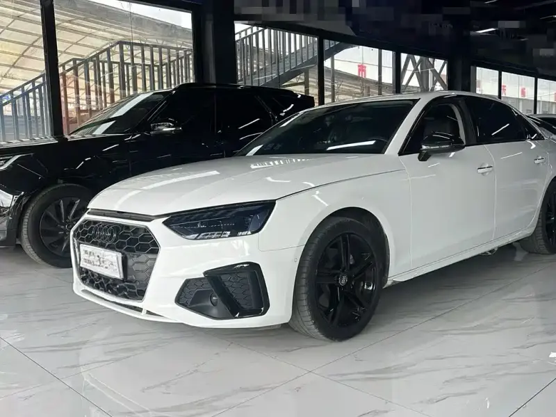 Audi A4L, 2020