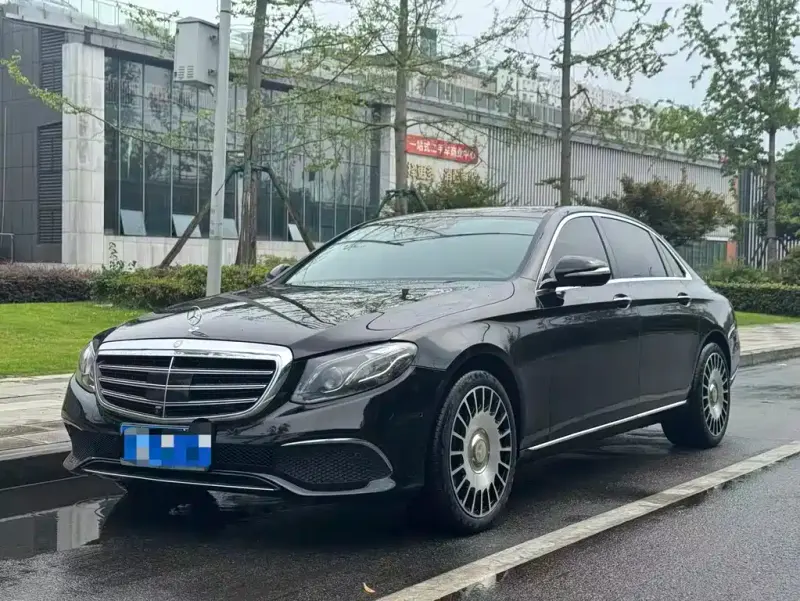 Mercedes-Benz E-Class, 2016