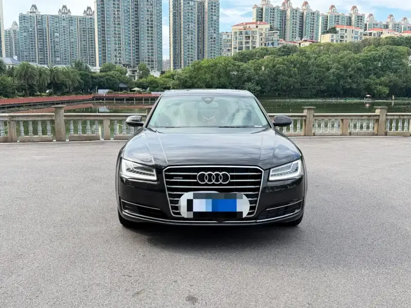 Audi A8, 2016