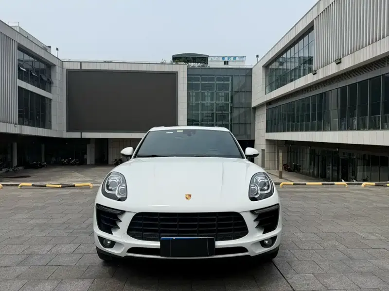 Porsche Macan, 2018