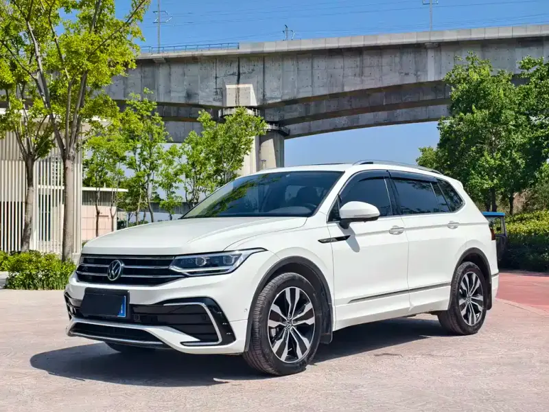 Volkswagen Tiguan L, 2024
