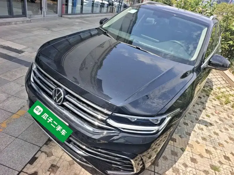 Volkswagen Tiguan L, 2025